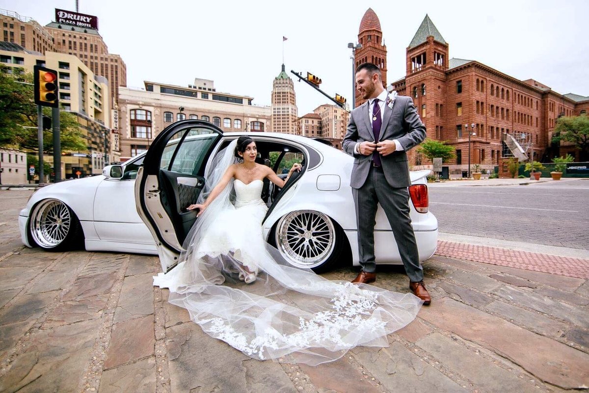Как сделать заказ свадебного автомобиля